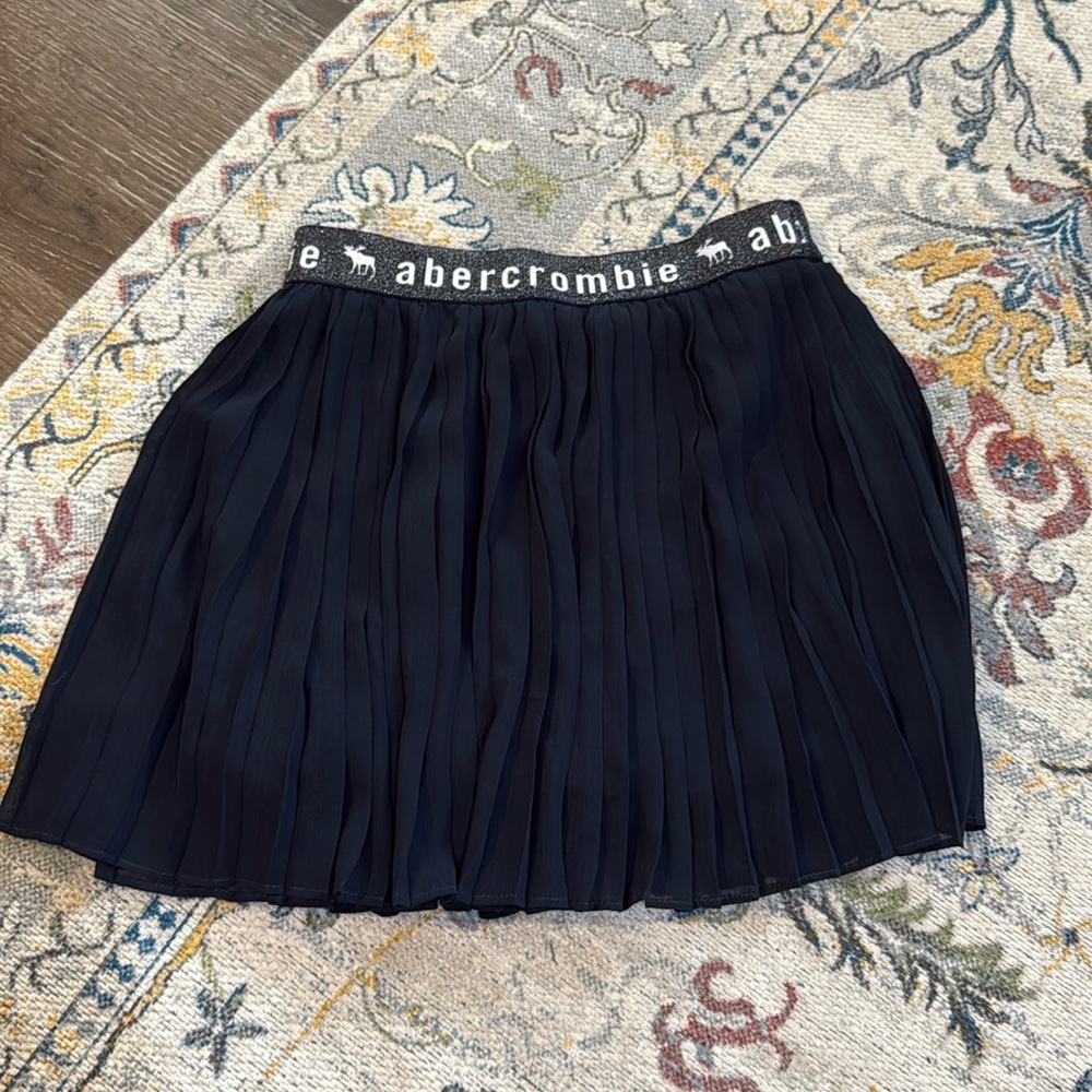 Abercrombie Girls Pleaded Skirt